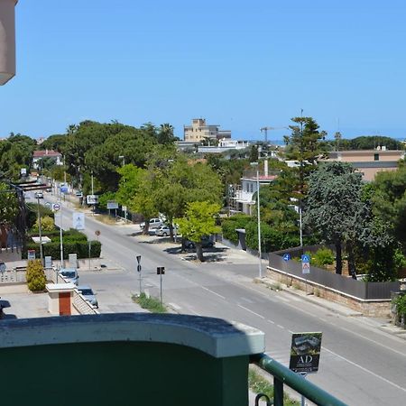 Levante Trani Exterior foto